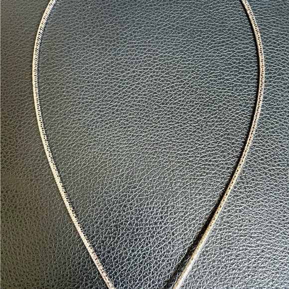 Omega style necklance - Picture 6 of 9